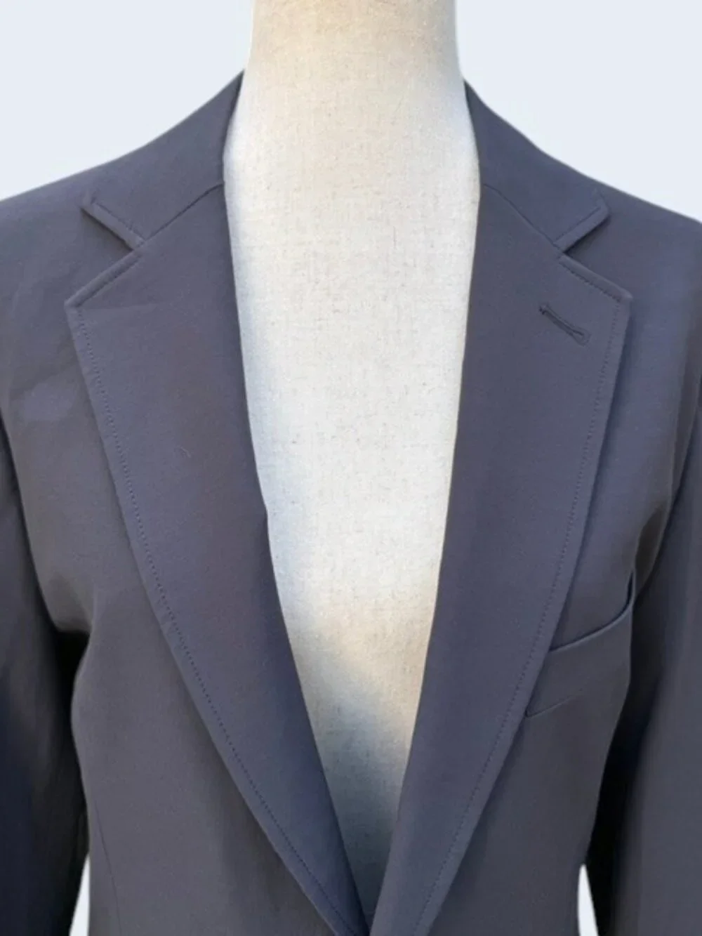 Vineyard Vines Mens Performance Lightweight On-The-Go Blazer Dark Night 40R $395